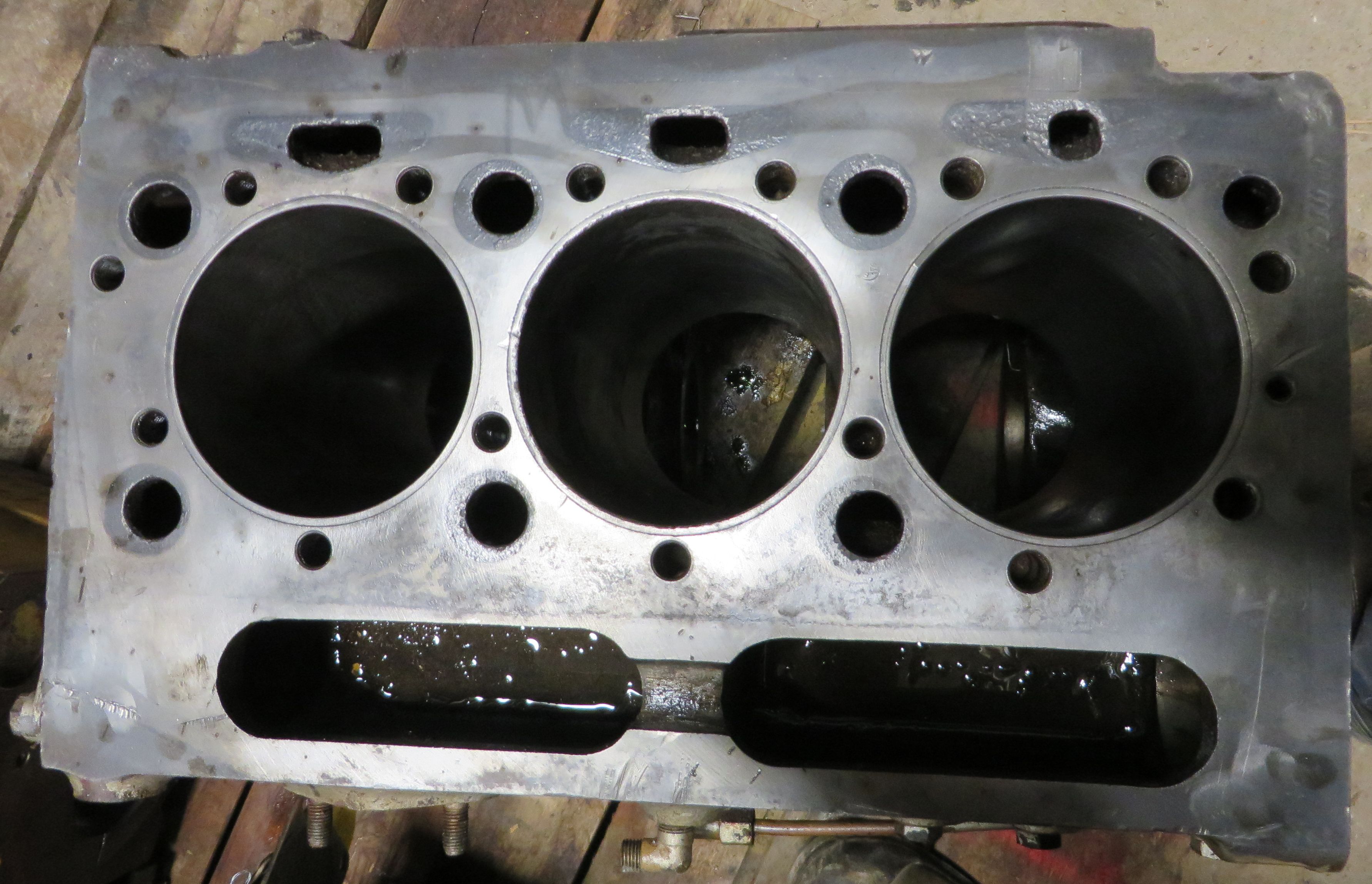 Perkins PK 152 Engine Block Good Used Rope Seal Type, Has Sleeves