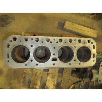 International C169 Engine Block Good Used 362743R2