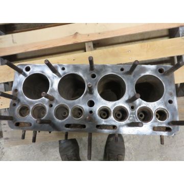 Continental CN F124 Engine Block Used F124A409 Thin Sleeves 4 Cyl Diesel