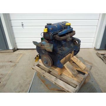 Engine Complete Non Running Core Ford / New Holland 220 BCN: E1ADDN6015G