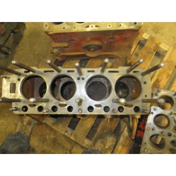 Continental 260 OEM Engine Block Good Used H260A319
