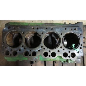 John Deere JD 4.180 Engine Block Good Used T23405T  4 Cyl Gas