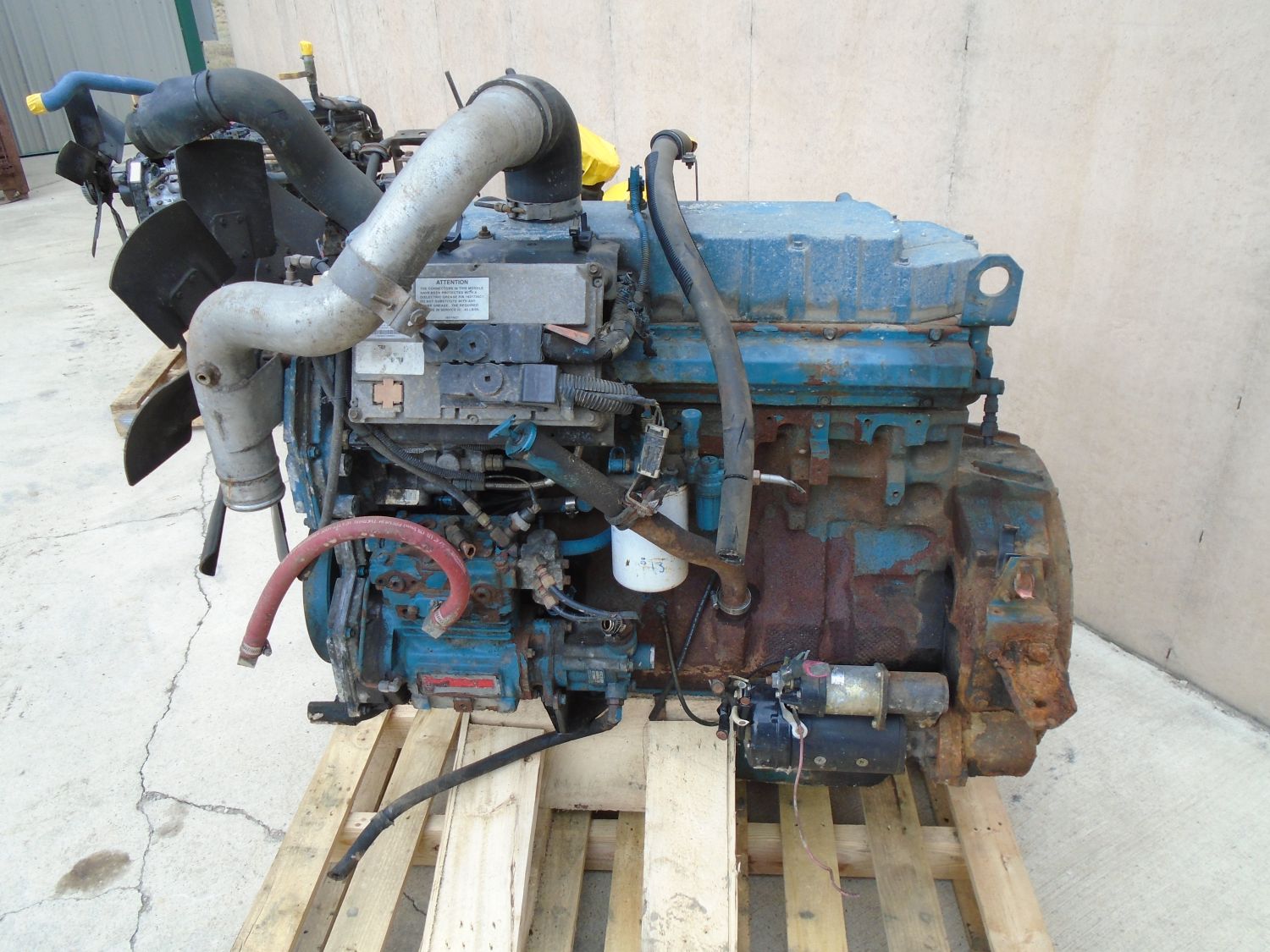International DT466E Engine Complete 1999 Good Running A 469HM2U1176907